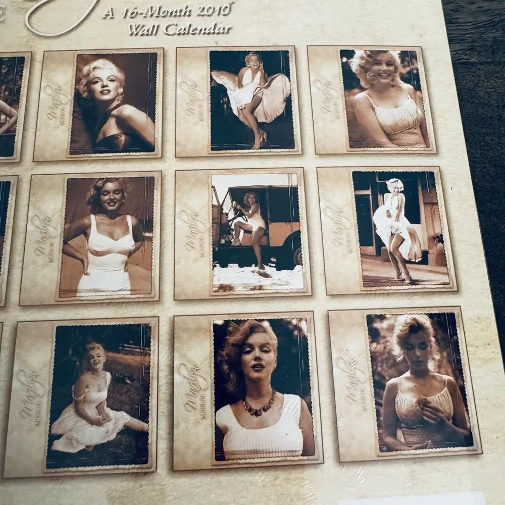 Marilyn Monroe 2010 Wall Hanging Calendar